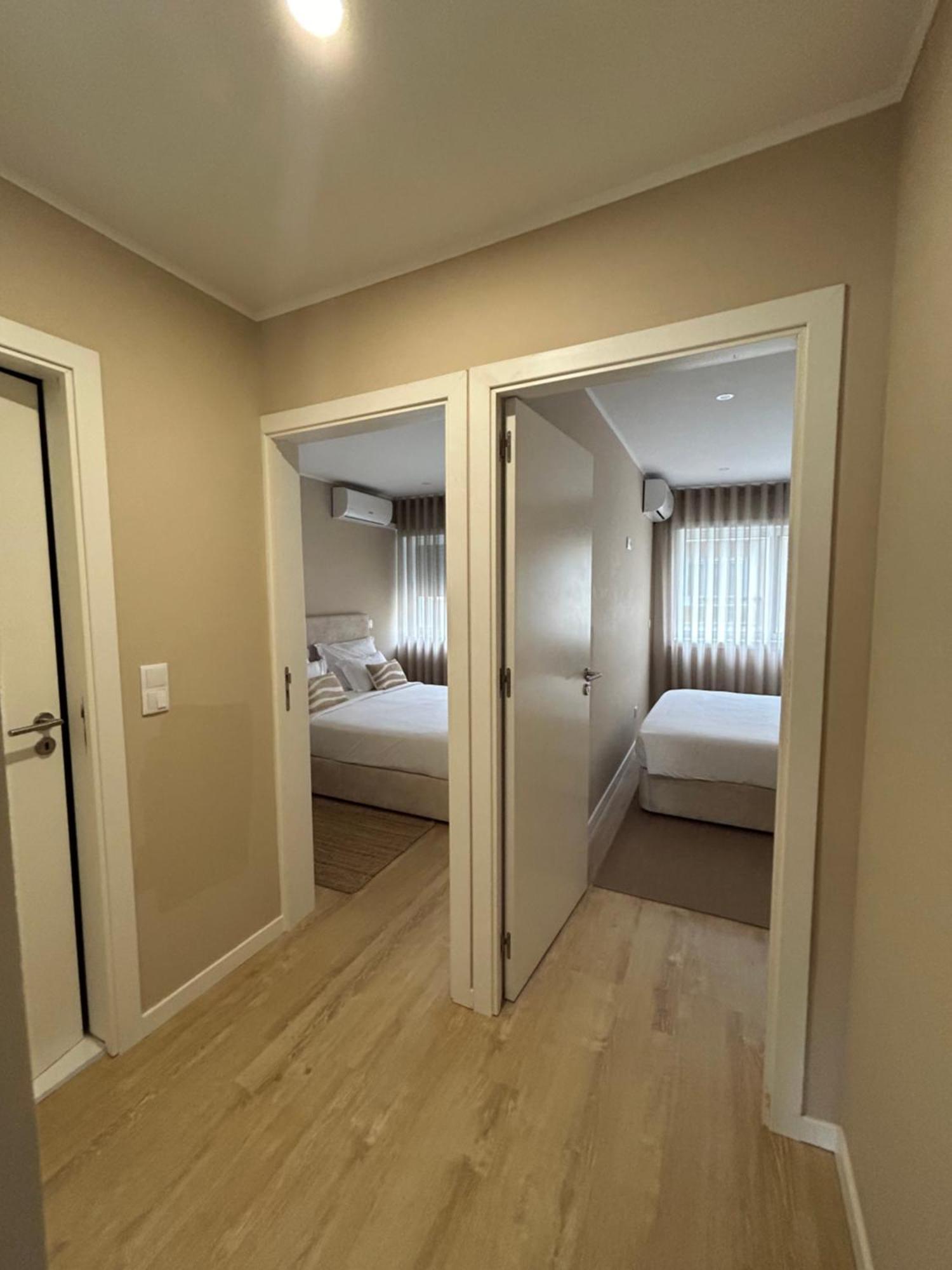Oporto Near Family Apartments - Free Parking Esterno foto