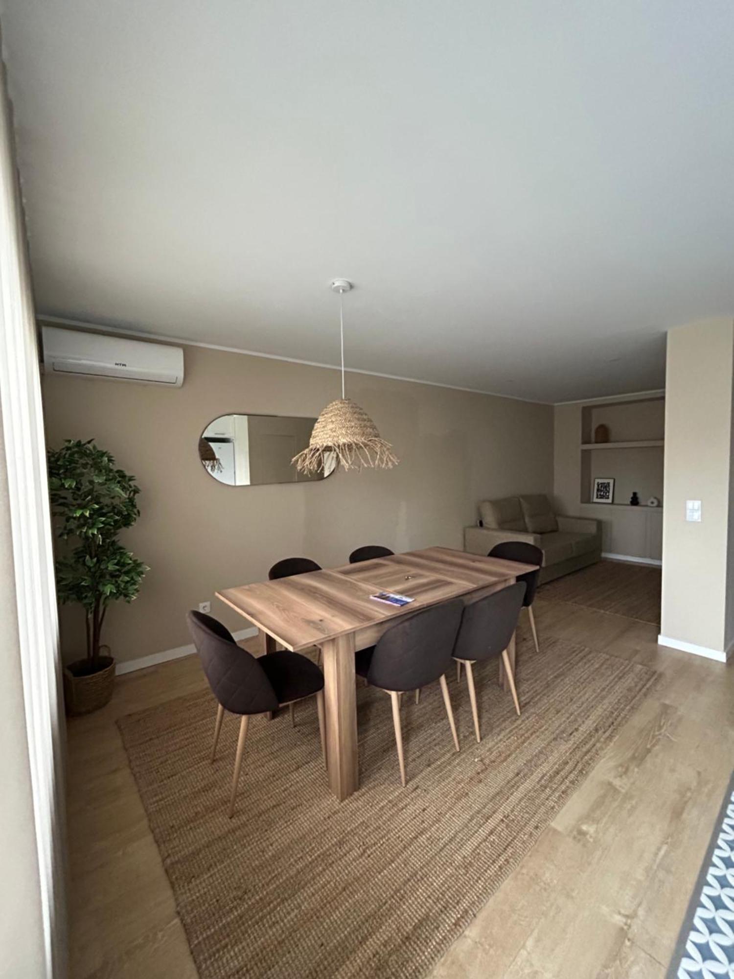 Oporto Near Family Apartments - Free Parking Esterno foto